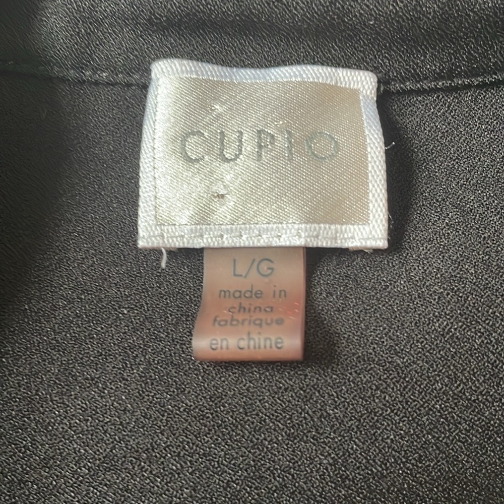 Cupio Sleeveless Button Down With Side Slits - image 4